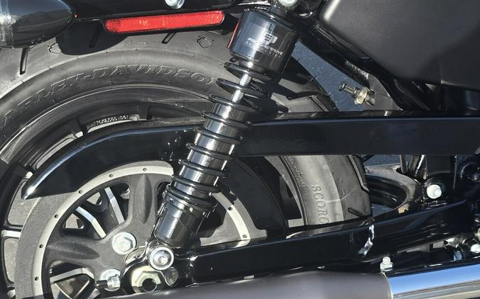 2015 Iron 883™ Black Denim