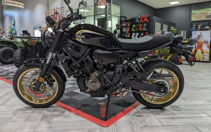 2024 Yamaha XSR700