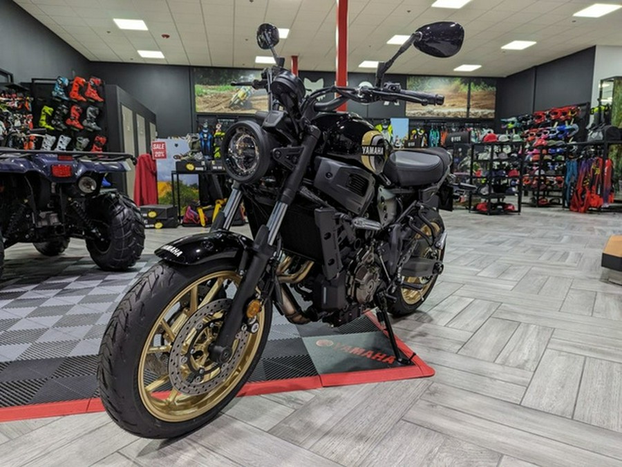 2024 Yamaha XSR700