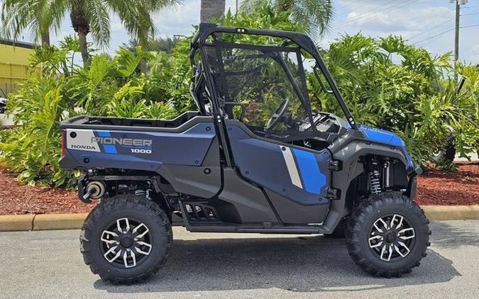 2024 Honda Pioneer 1000 Trail