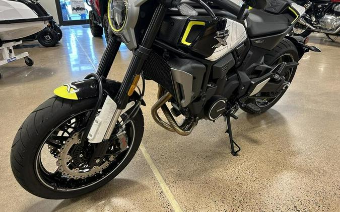 2022 CFMOTO 700CL-X Sport