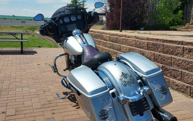 2015 Harley-Davidson Street Glide Special Brilliant Silver