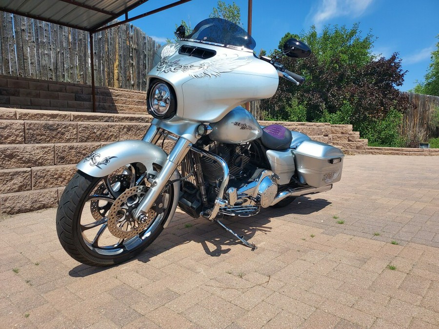 2015 Harley-Davidson Street Glide Special Brilliant Silver