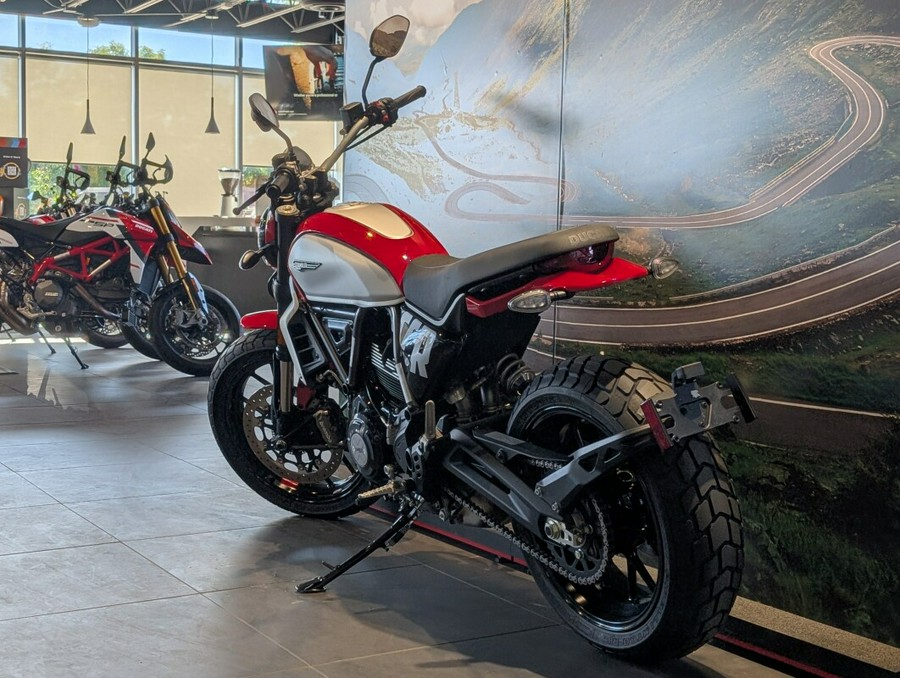 2025 Ducati Scrambler Icon