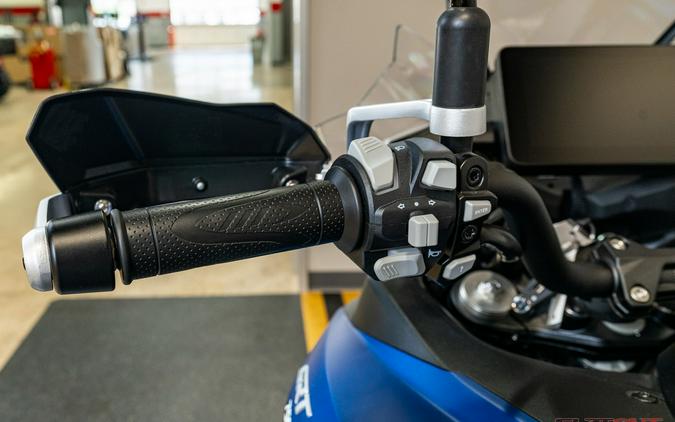 2023 Benelli SRT750X