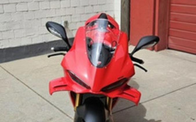 2026 Ducati Panigale V4 S