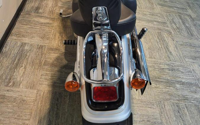 2003 Harley-Davidson® Softail Deuce Two-Tone Sterling Silver and Vivid Black FXSTDI