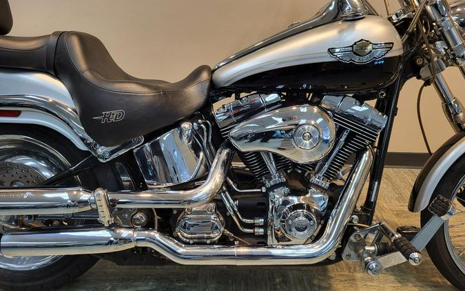 2003 Harley-Davidson® Softail Deuce Two-Tone Sterling Silver and Vivid Black FXSTDI