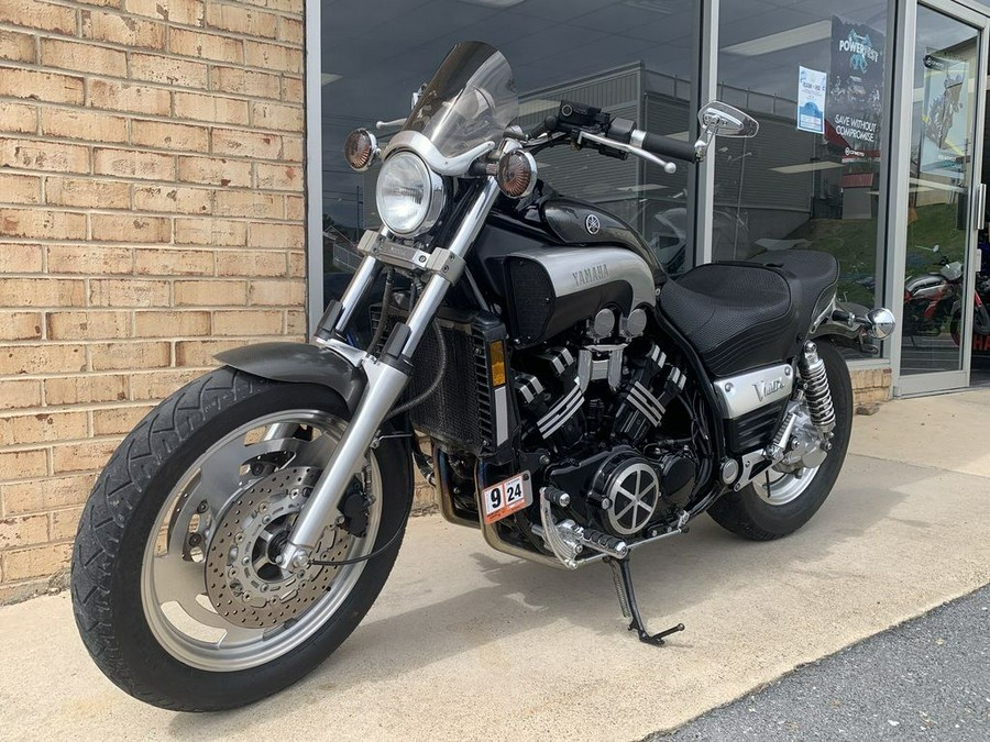 2001 YAMAHA VMAX