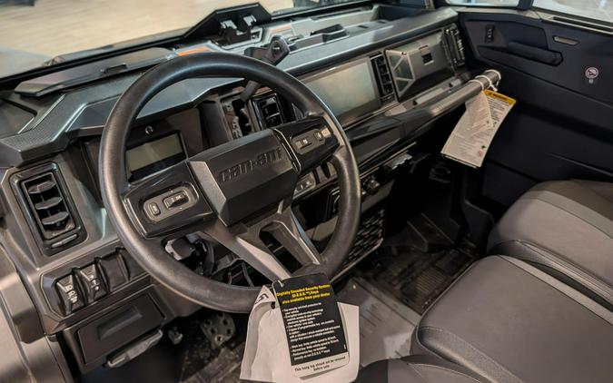 2026 Can-Am Defender MAX XT CAB HD11