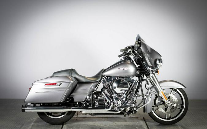 2014 Harley-Davidson Street Glide Special FLHXS