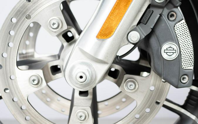 2014 Harley-Davidson Street Glide Special FLHXS