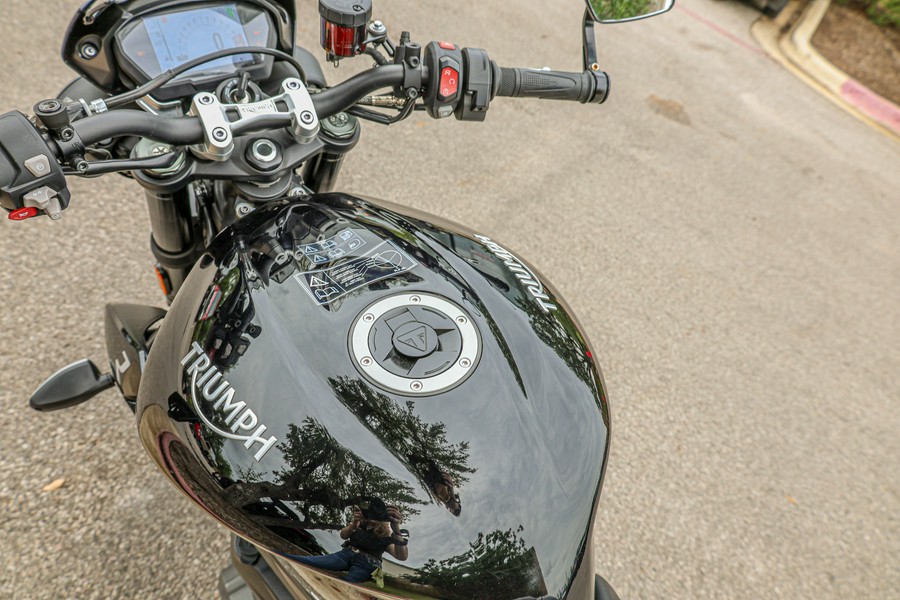 2018 TRIUMPH STREET TRIPLE R