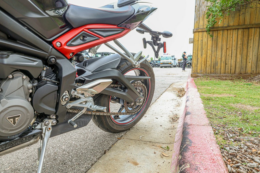 2018 TRIUMPH STREET TRIPLE R
