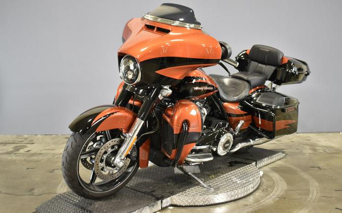2017 Harley-Davidson CVO Street Glide Sunburst Orange/Starfire Black with Contrast Chrome Aggress