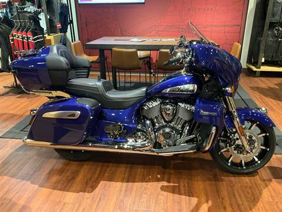 2024 Indian Motorcycle Roadmaster® Limited with PowerBand Audio Package