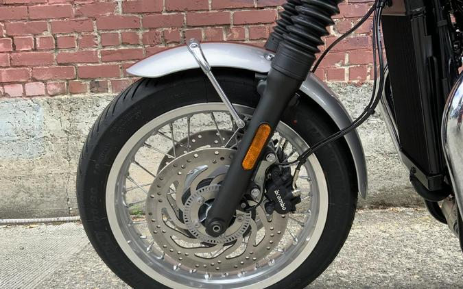 2025 Triumph BONNEVILLE T120 ELVIS EDITION