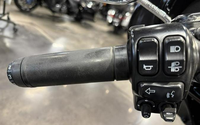 2016 Harley-Davidson® FLHTK - Ultra Limited