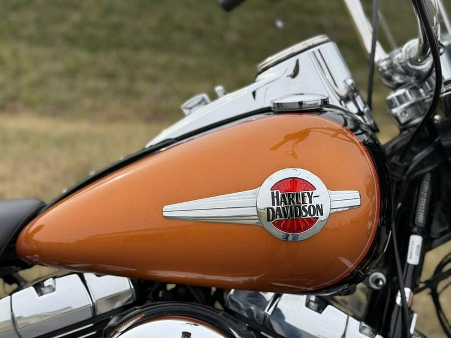 2016 Harley-Davidson® FLSTC - Heritage Softail® Classic