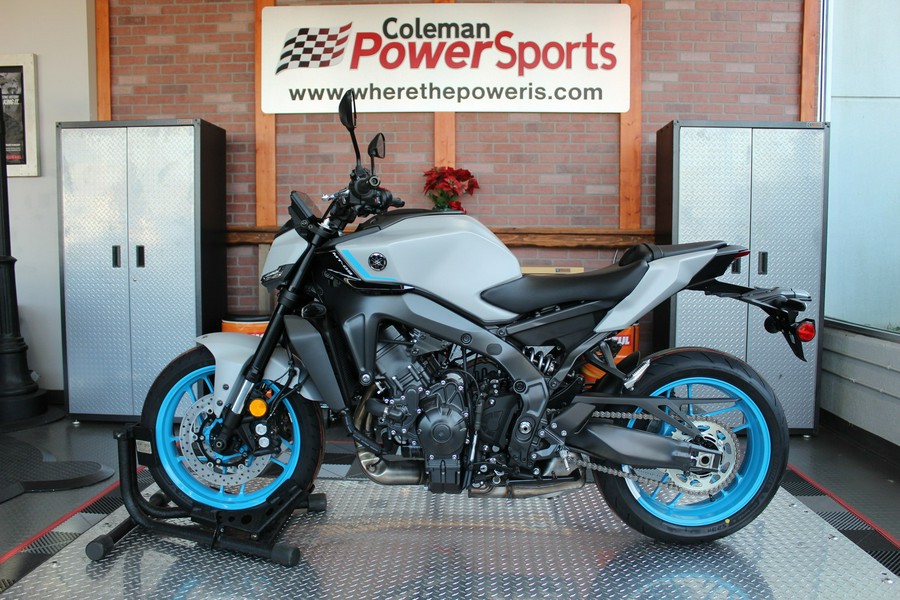 2025 Yamaha MT 09