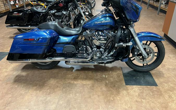2014 FLHX- Street Glide®