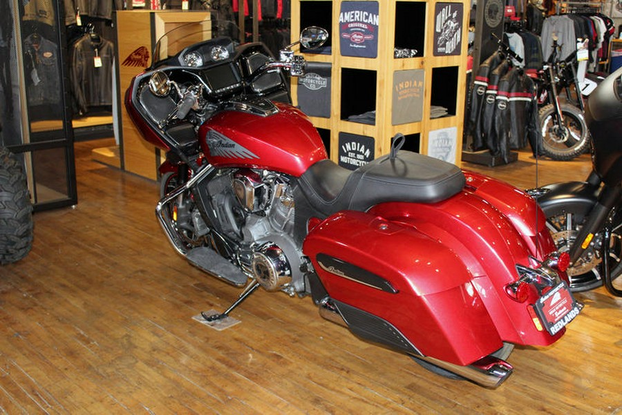 2021 Indian Motorcycle® Challenger® Limited Ruby Metallic