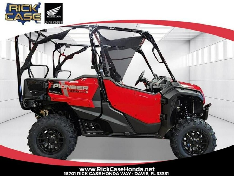 2024 Honda Pioneer 1000-5 Deluxe