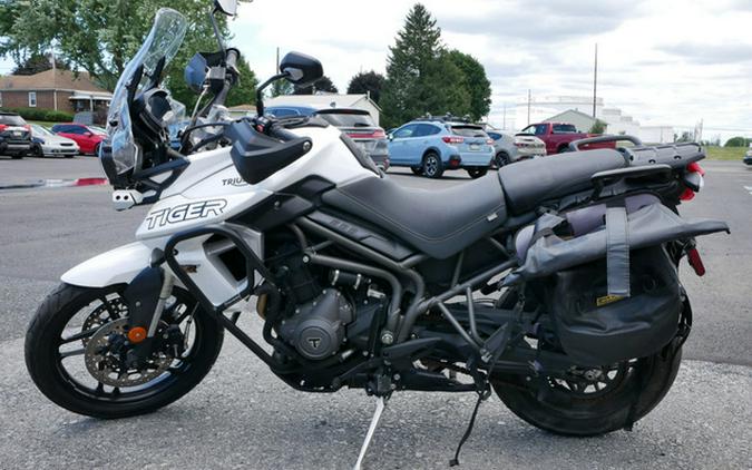 2019 Triumph Tiger 800 XRT Crystal White XRT