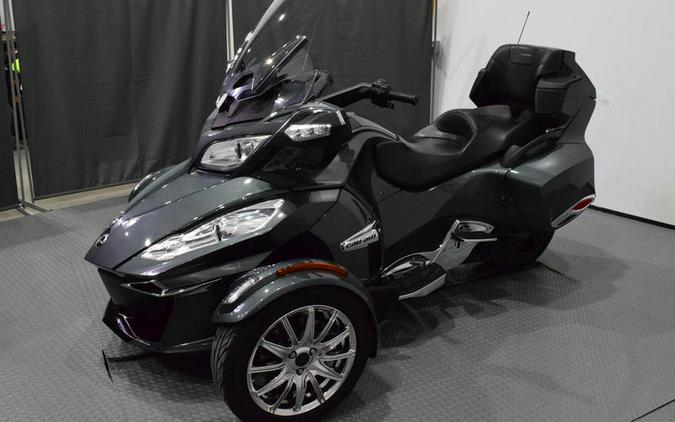 2018 Can-Am® Spyder® RT Limited Chrome