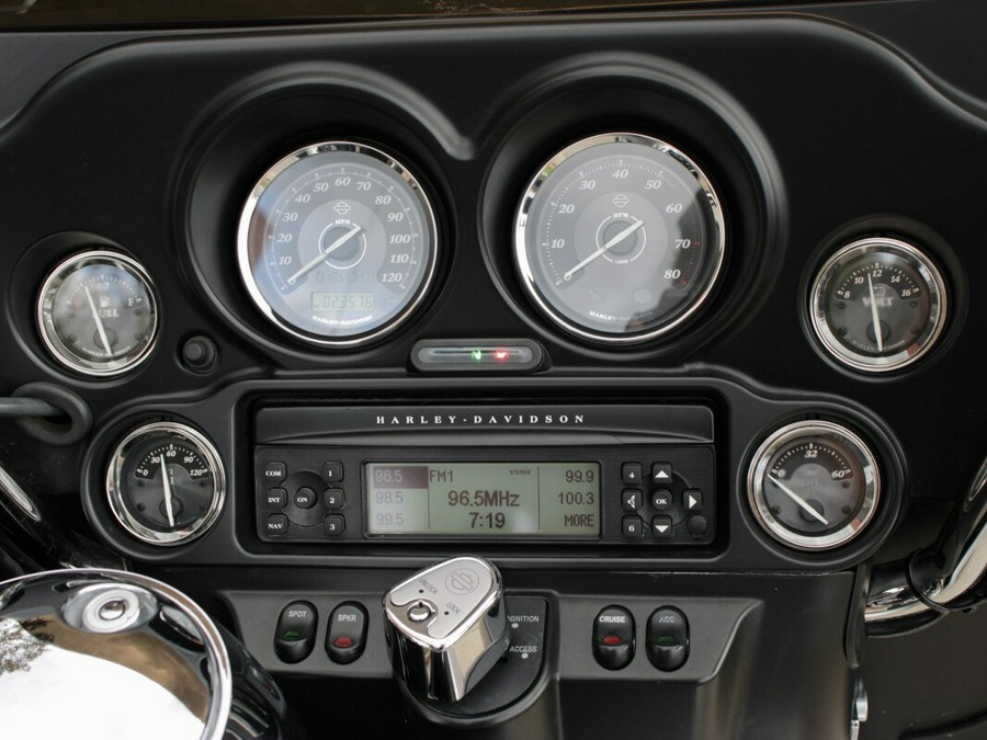 Used 2013 Harley-Davidson Electra Glide Ultra Limited Grand American Touring Motorcycle For Sale In Medina, OH