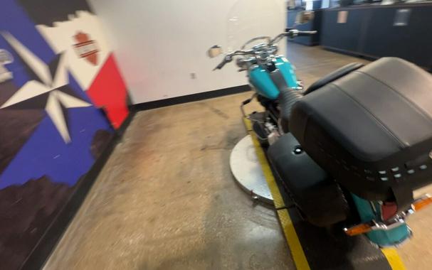 2018 Harley-Davidson Deluxe