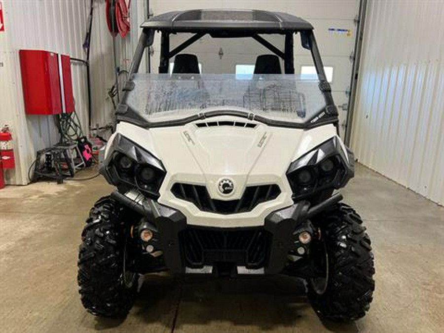 2013 Can-Am Commander Electric w/Half Windshield & Roof
