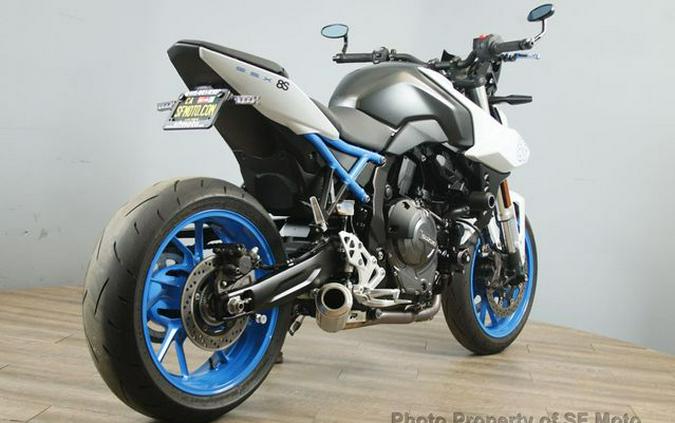 2023 Suzuki GSX-8S