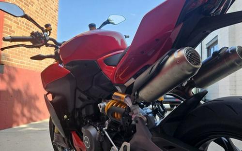 2026 Ducati Streetfighter V2 S Ducati Red