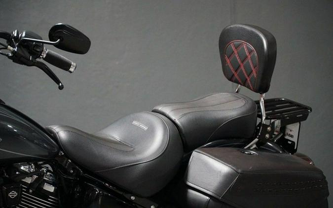 2025 Harley-Davidson Softail FLHC - Heritage Classic