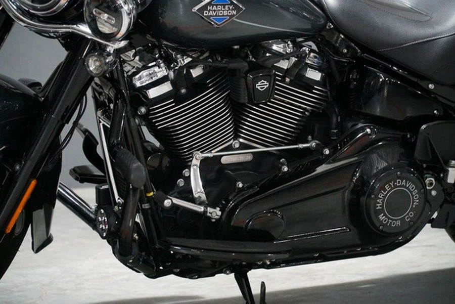 2025 Harley-Davidson Softail FLHC - Heritage Classic