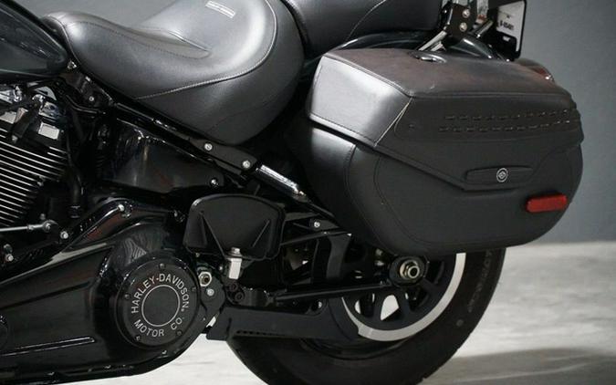 2025 Harley-Davidson Softail FLHC - Heritage Classic