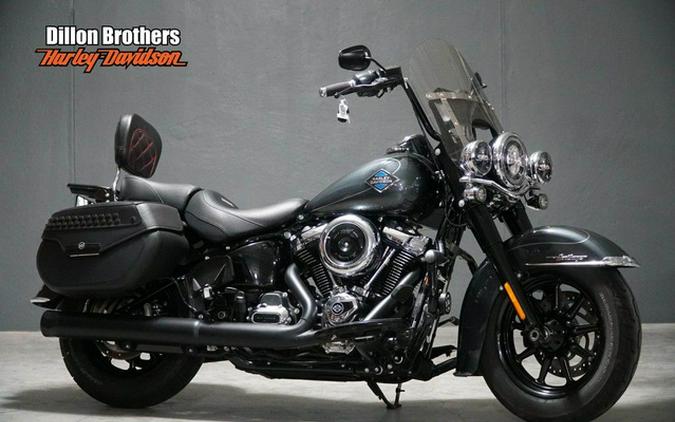 2025 Harley-Davidson Softail FLHC - Heritage Classic