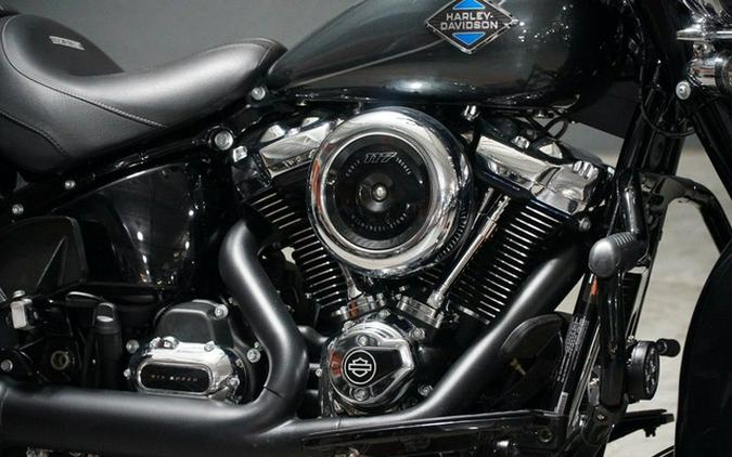 2025 Harley-Davidson Softail FLHC - Heritage Classic