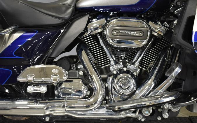 2017 Harley-Davidson CVO Limited Palladium Silver/Phantom Blue with Wicked Sapphire including Mirr
