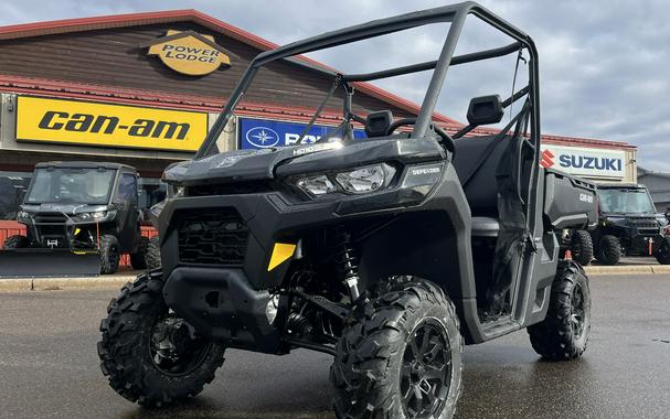 2024 Can-Am™ Defender DPS HD10