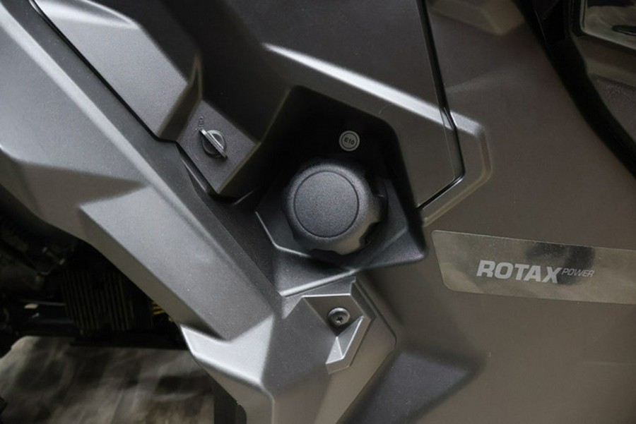 2025 Can-Am Maverick Sport Max DPS 1000R