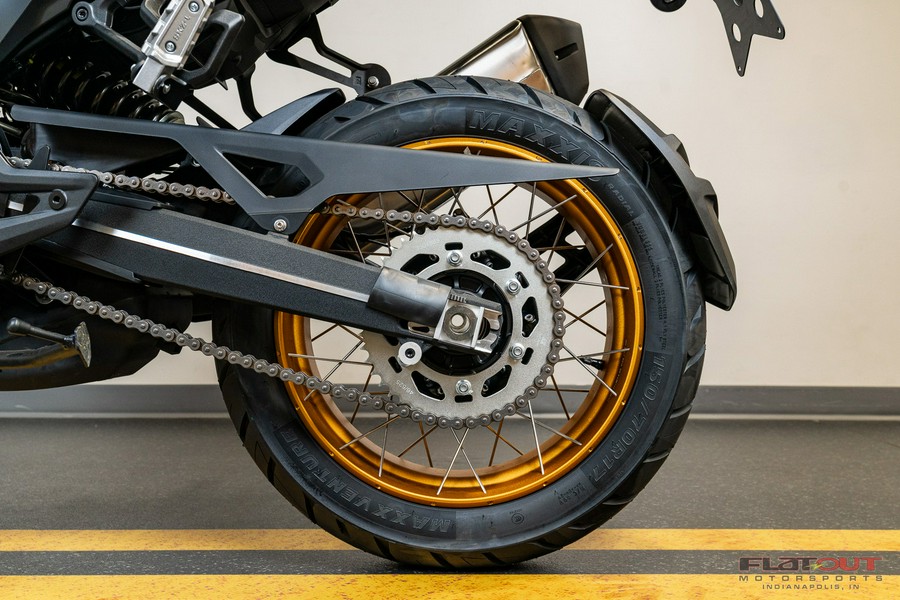 2023 Benelli SRT750X