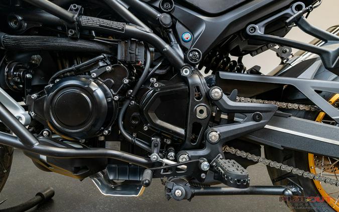 2023 Benelli SRT750X