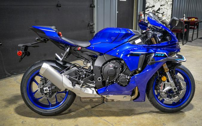 2026 Yamaha YZF-R1