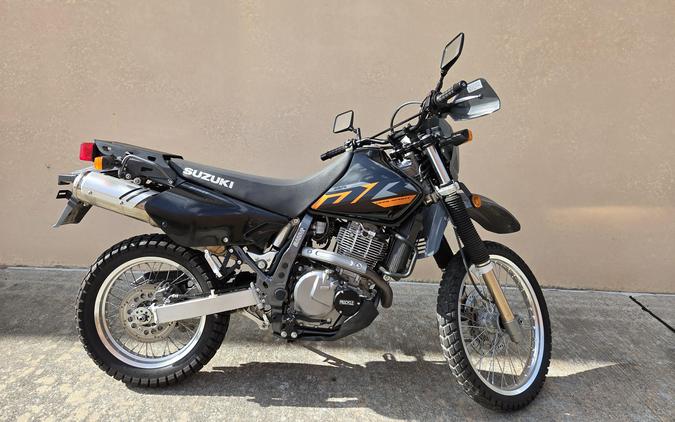 2024 SUZUKI DR 650 S