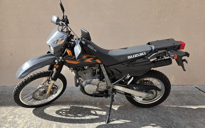 2024 SUZUKI DR 650 S