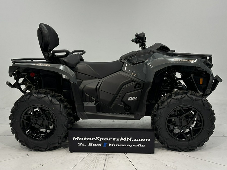 2027 Can-AM Outlander MAX XT 700