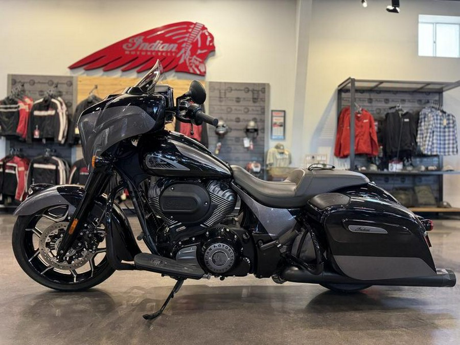 2021 Indian Motorcycle® Chieftain® Elite Thunder Black Vivid Crystal / Carbon Crystal