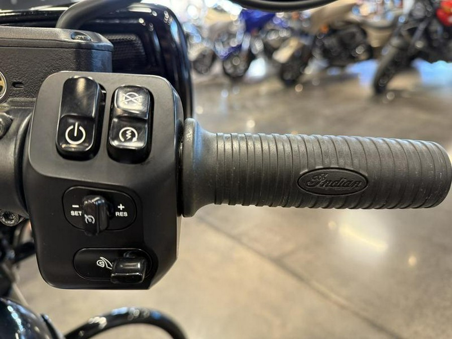 2021 Indian Motorcycle® Chieftain® Elite Thunder Black Vivid Crystal / Carbon Crystal
